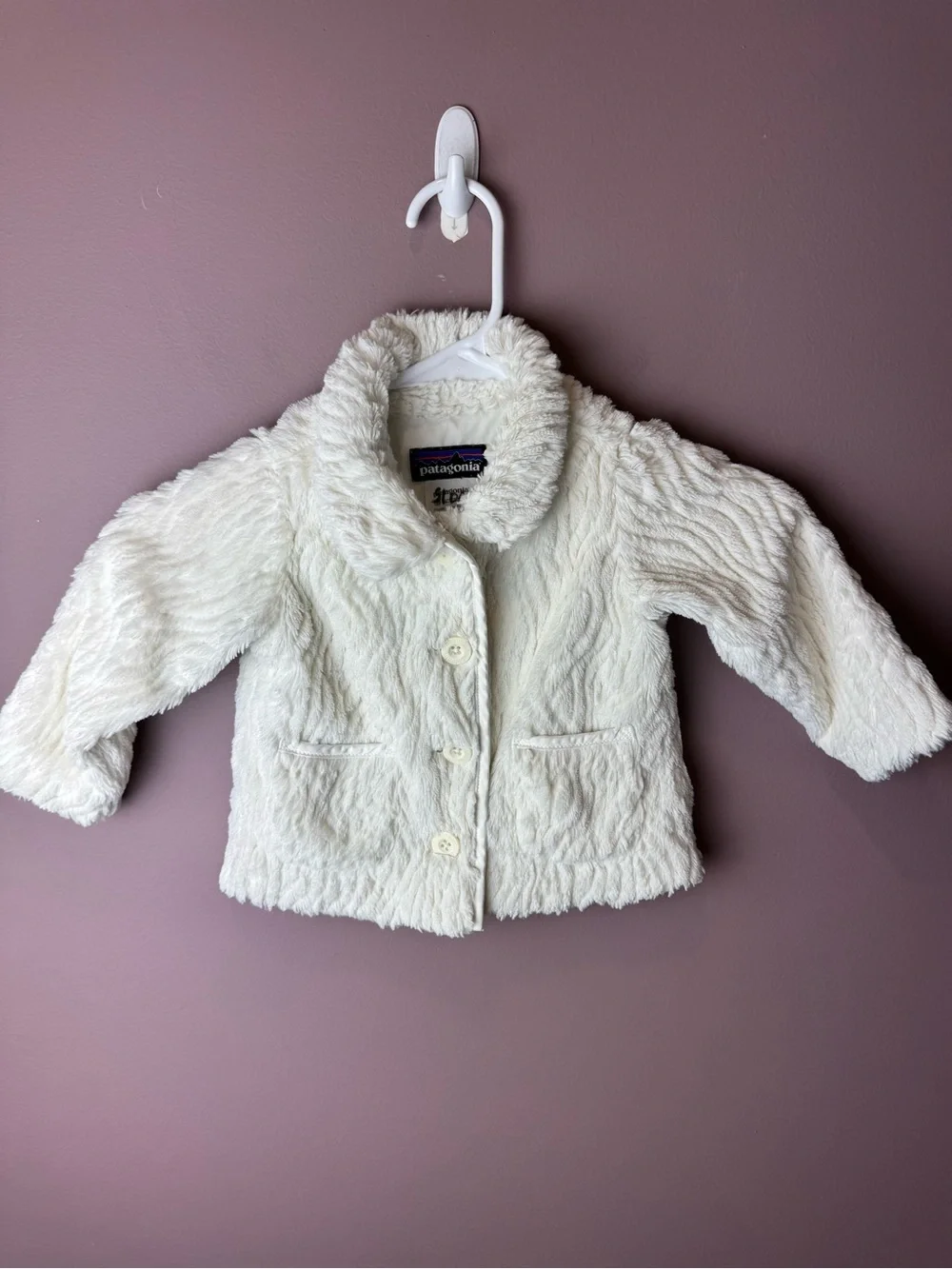 Patagonia Kids White Faux-Fur Jacket 12M